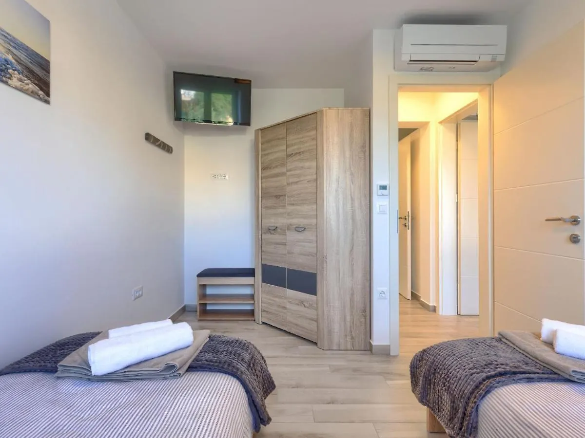 Apartment Villa Galici-2 By Interhome Umag